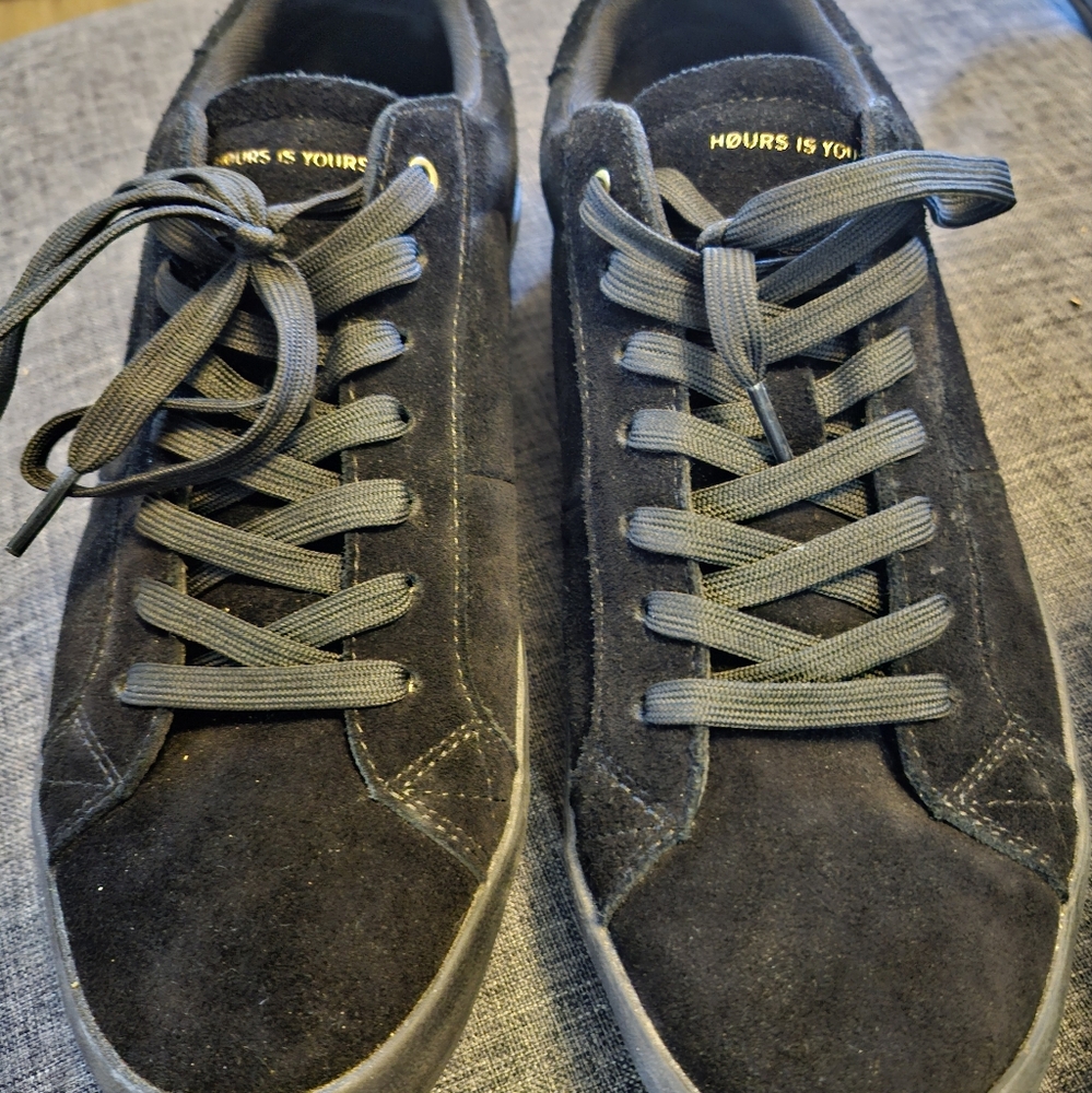 Skateboard shoes(NEW!$)